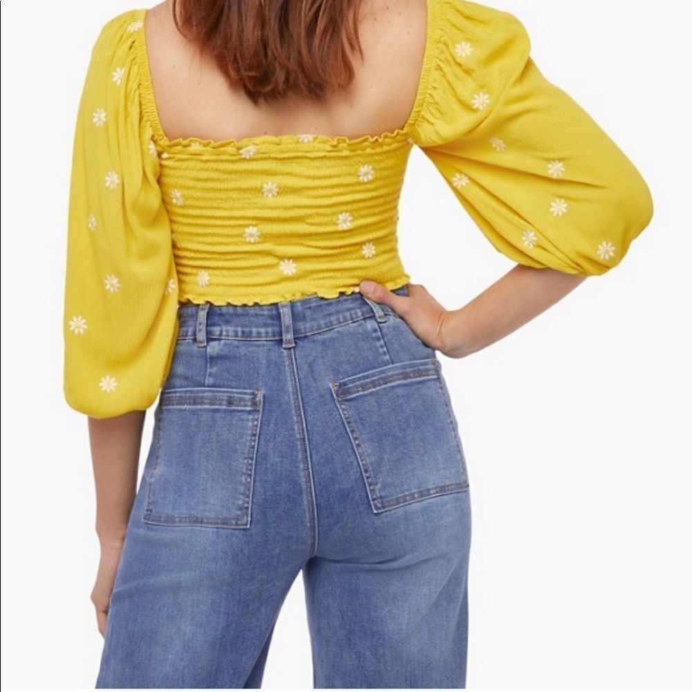 Justfab smocking Gauze Daisy Top Super Lemon S NWT - Picture 2 of 6